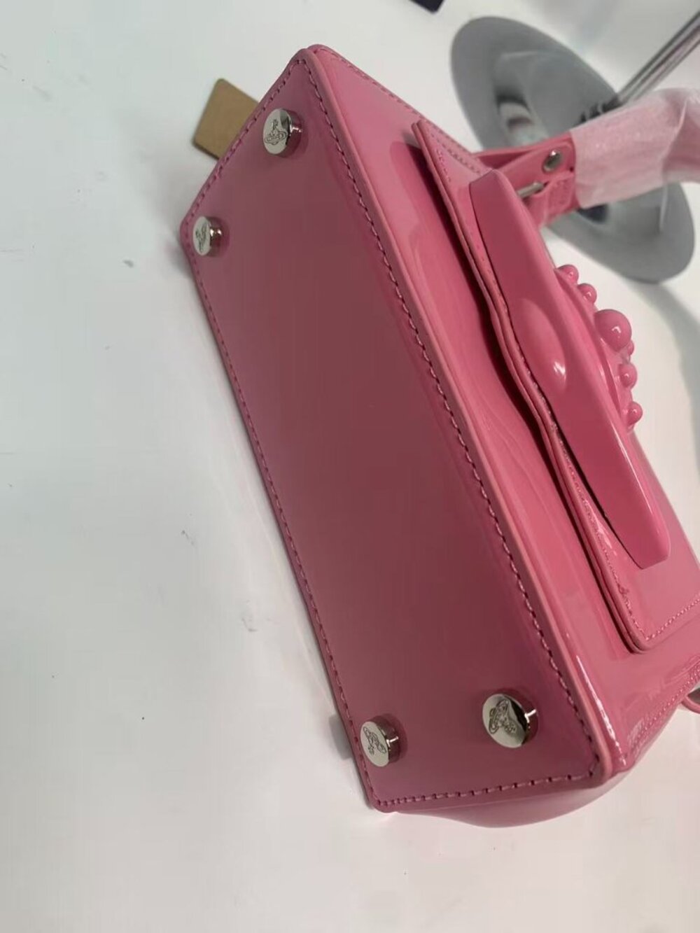 Vivienne Westwood 3D Orb Patent Leather Shoulder Bag in Pink - Picture 4 of 7